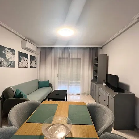 דירה Marinasunbeach Concordia117 טורבייחה